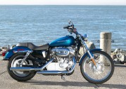 Harley-Davidson XL 883 C Sportster 883 Custom Harley-Davidson XL 883 C Sportster 883 Custom